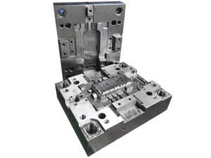 pattern customization for interlocking tiles